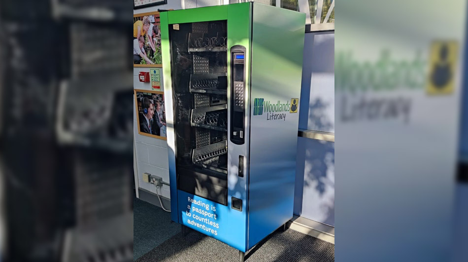 Book Vending Machine 4